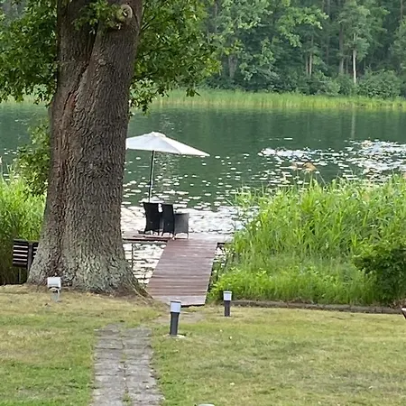 Haus Am Mit Steg Und Boot 펜션