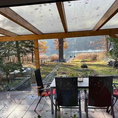 Haus Am Mit Steg Und Boot Holiday home Wandlitz
